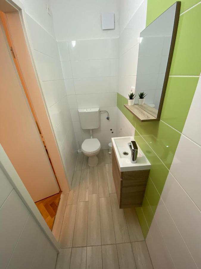 Hostel Sobe Kaki In Kivi Izola Zewnętrze zdjęcie