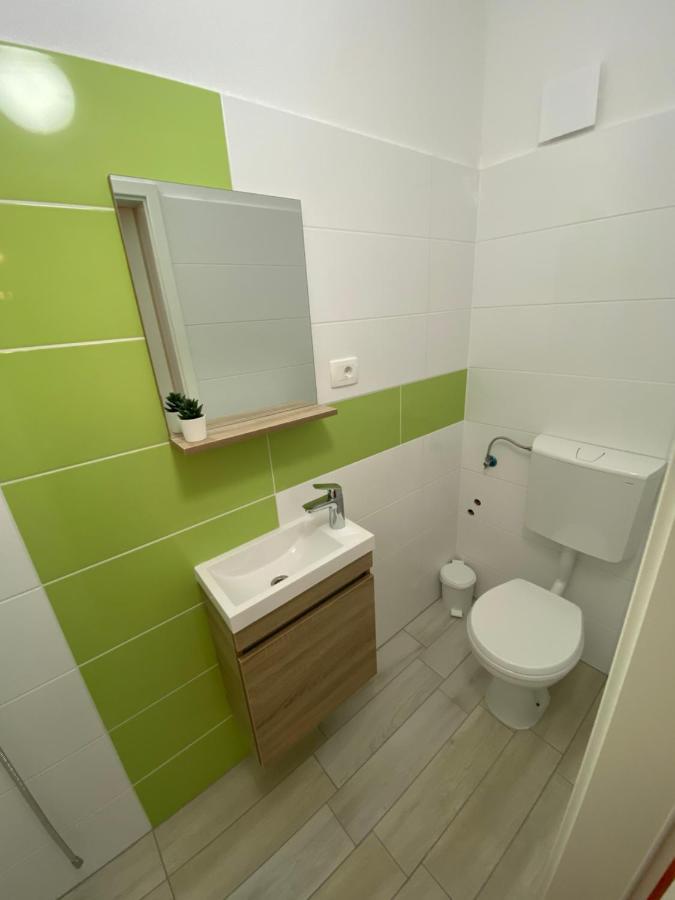 Hostel Sobe Kaki In Kivi Izola Zewnętrze zdjęcie