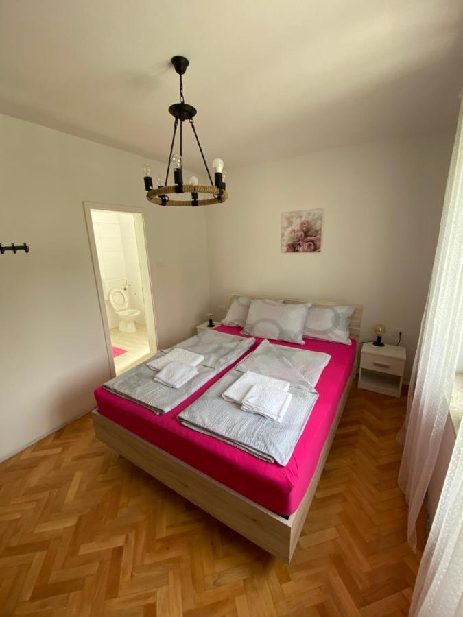 Hostel Sobe Kaki In Kivi Izola Zewnętrze zdjęcie