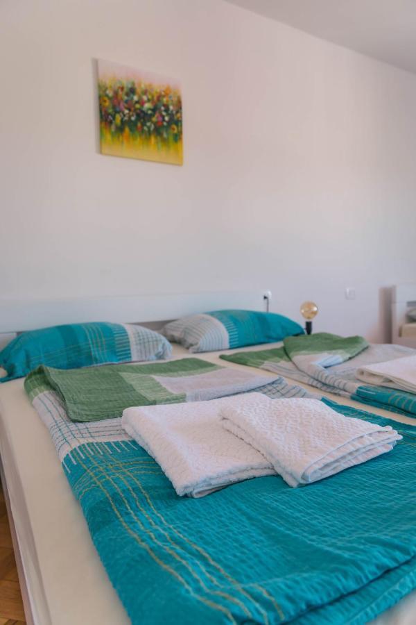 Hostel Sobe Kaki In Kivi Izola Zewnętrze zdjęcie