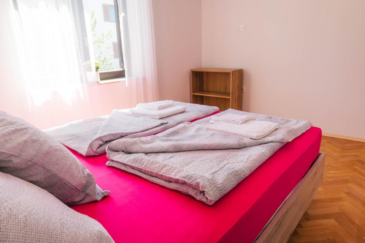 Hostel Sobe Kaki In Kivi Izola Zewnętrze zdjęcie